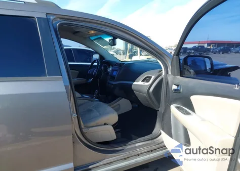 2013 Dodge Journey Sxt z USA, uszkodzony, nr VIN 3C4PDCBB2DT649889